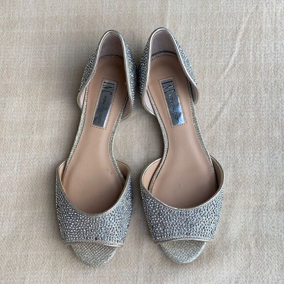 Inc Elsa Flats    - Picture 1 of 9